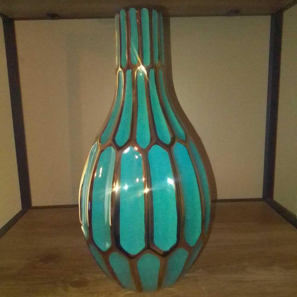 Elegant Turquoise and Gold Vase